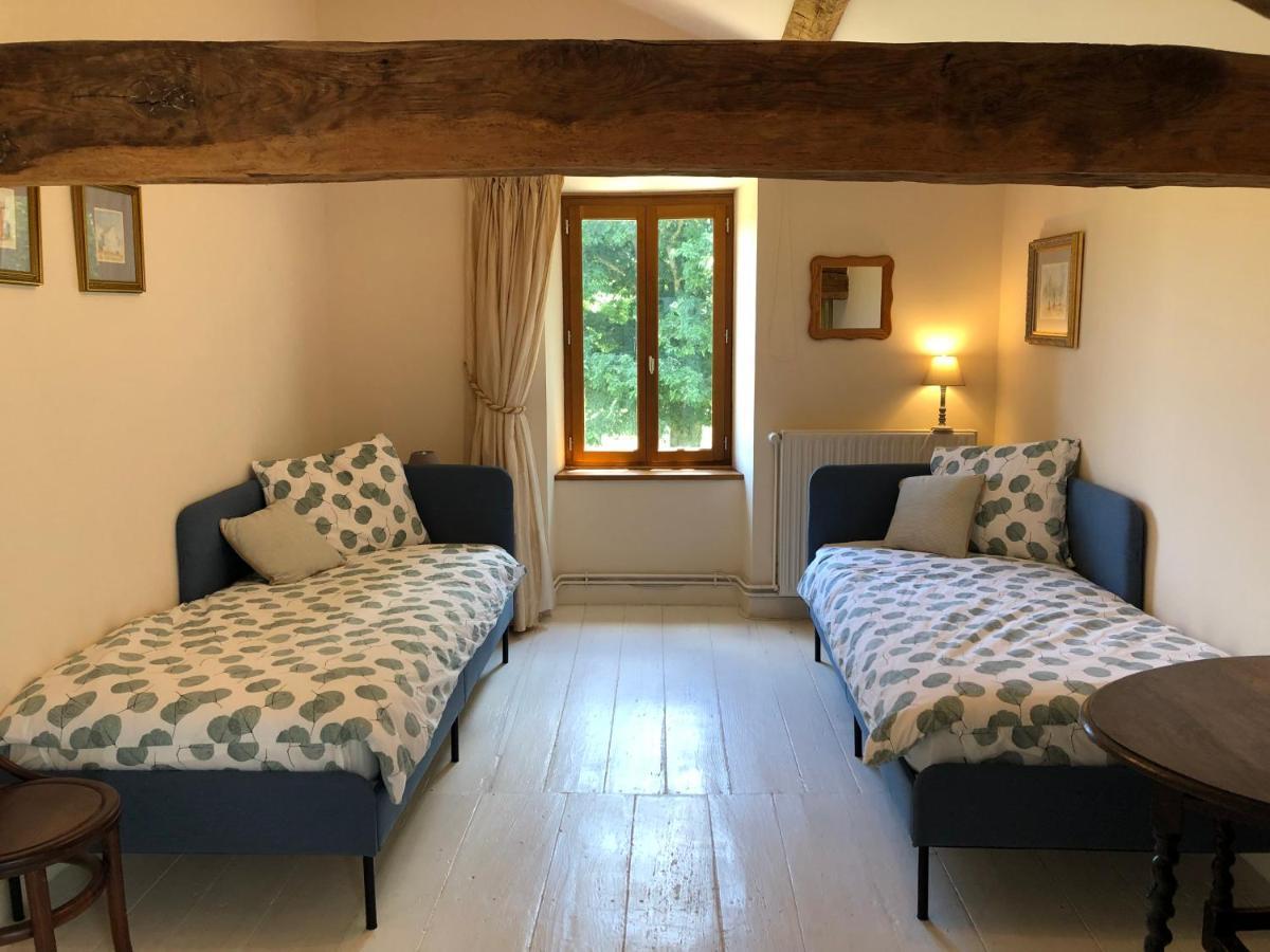 Domaine Les Ourgeaux Hotel Pageas Luaran gambar